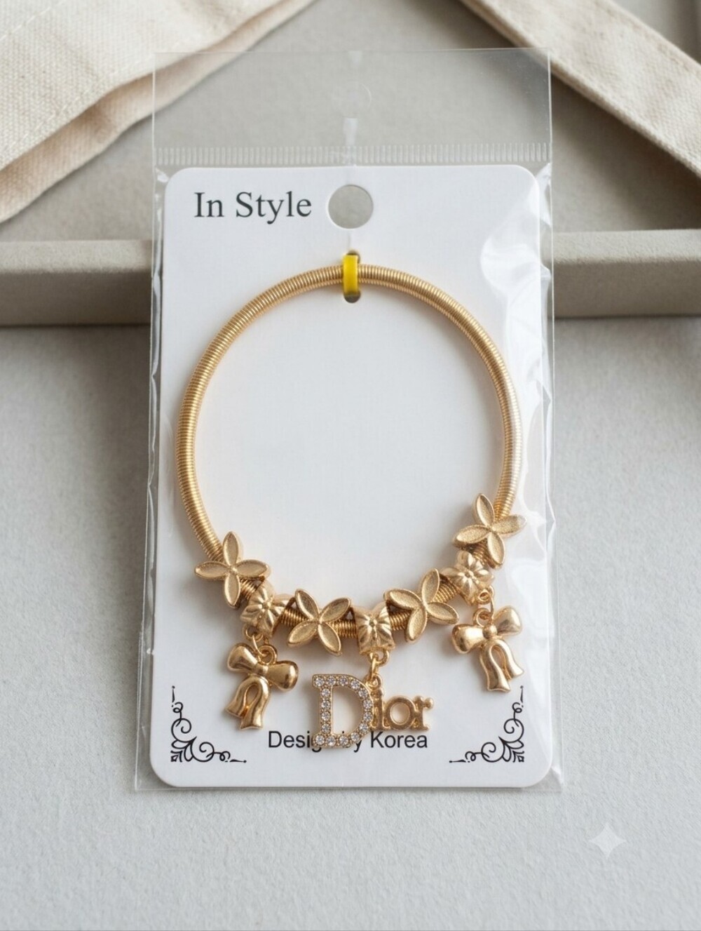 Gold Floral Charm Bracelet with Pendant